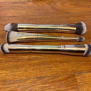 Saint/maskcara brushes